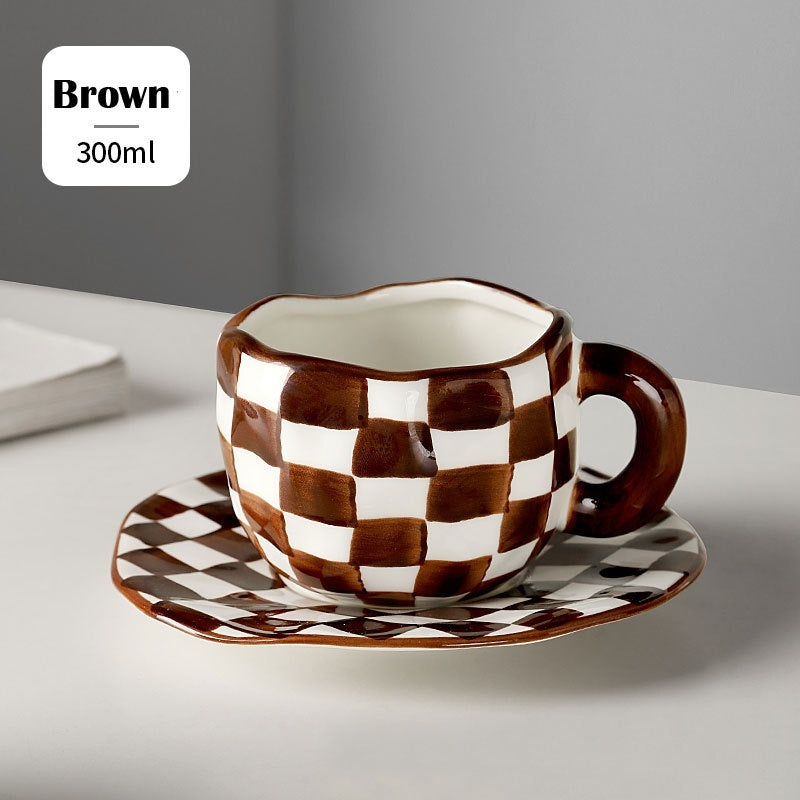 Retro Hand-painted Black And White Chessboard Grid Coffee Set Hand-pinching Irregular