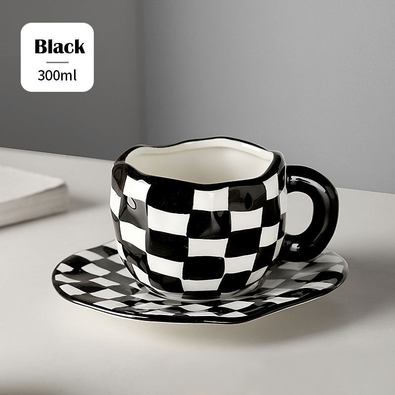 Retro Hand-painted Black And White Chessboard Grid Coffee Set Hand-pinching Irregular